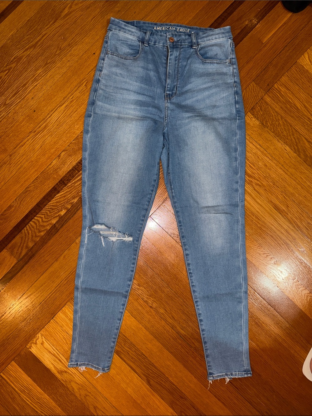 American Eagle Outfitters Medium Blue High-Rise Ripped Skinny Jeans